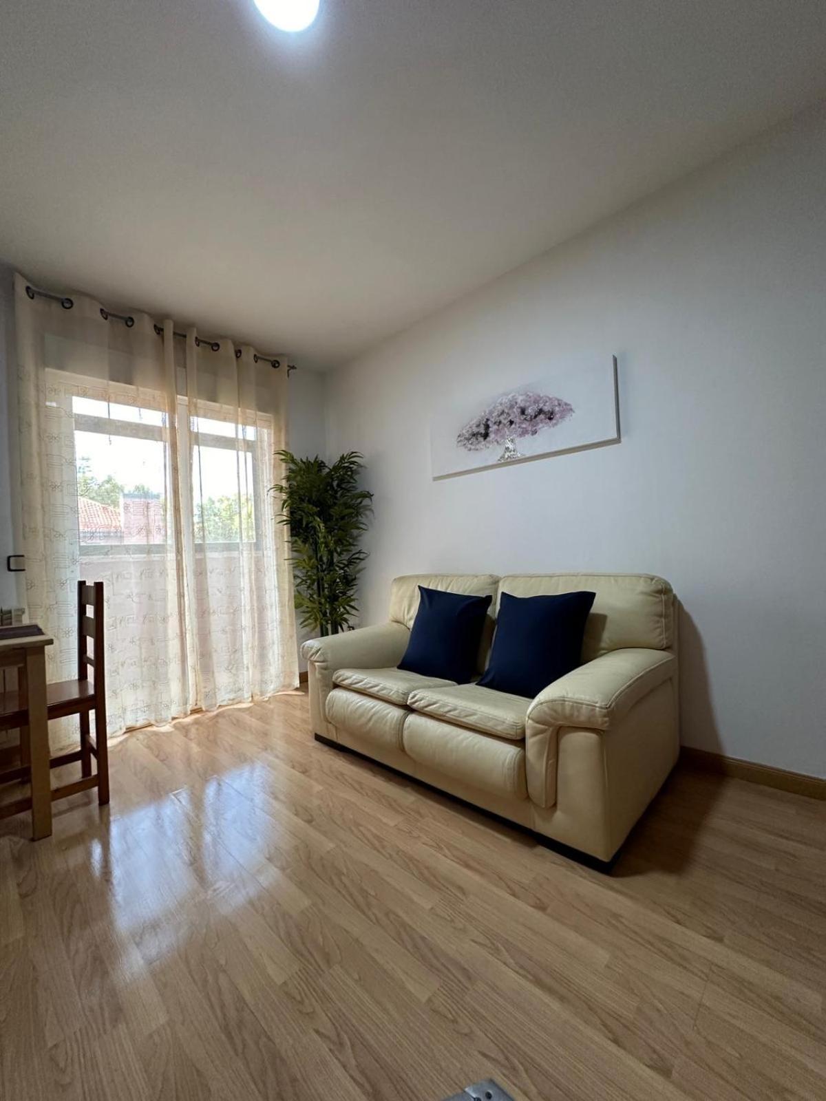 Apartamento Cruz25 Alcalá de Henares Exterior foto