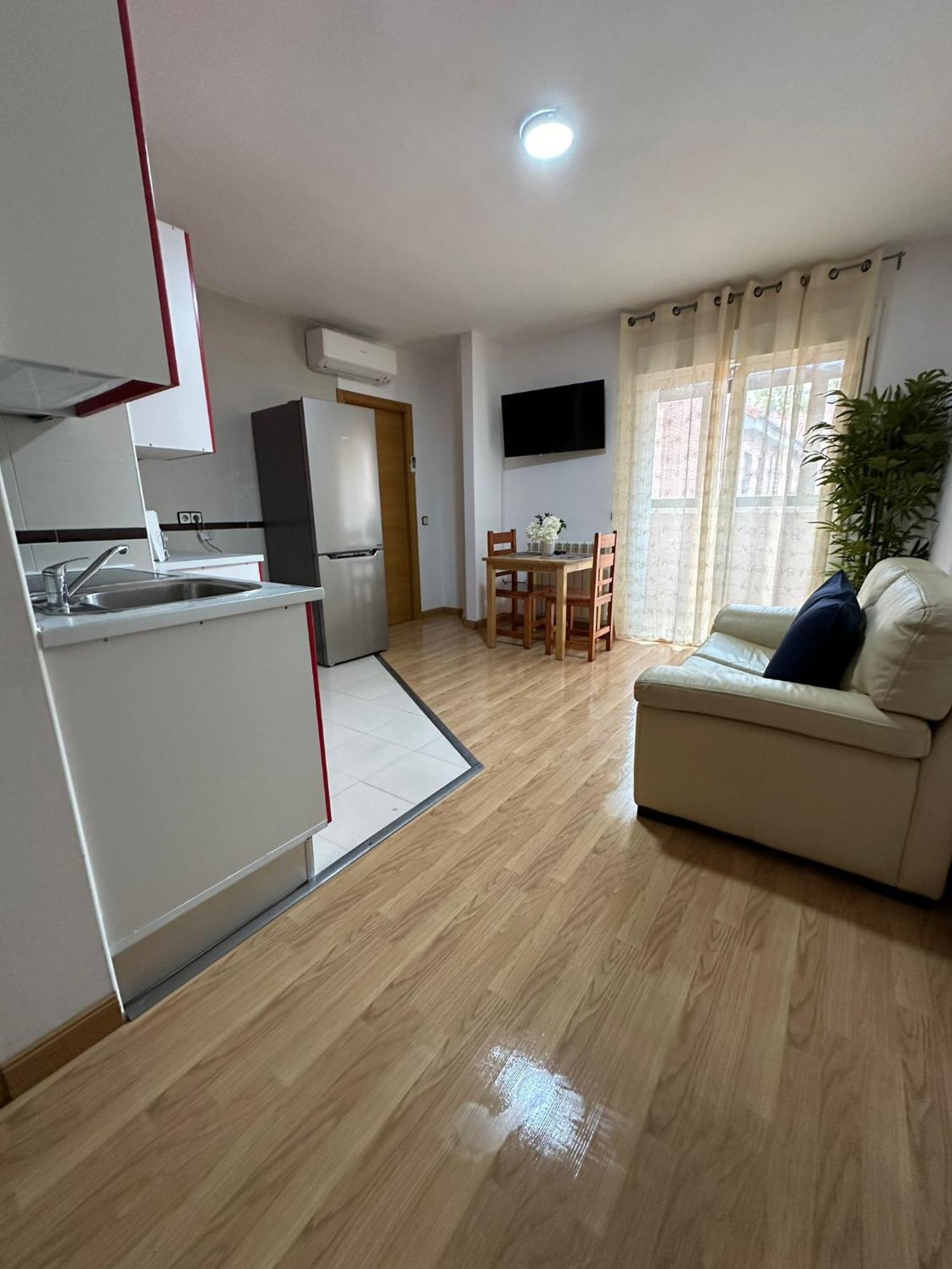 Apartamento Cruz25 Alcalá de Henares Exterior foto